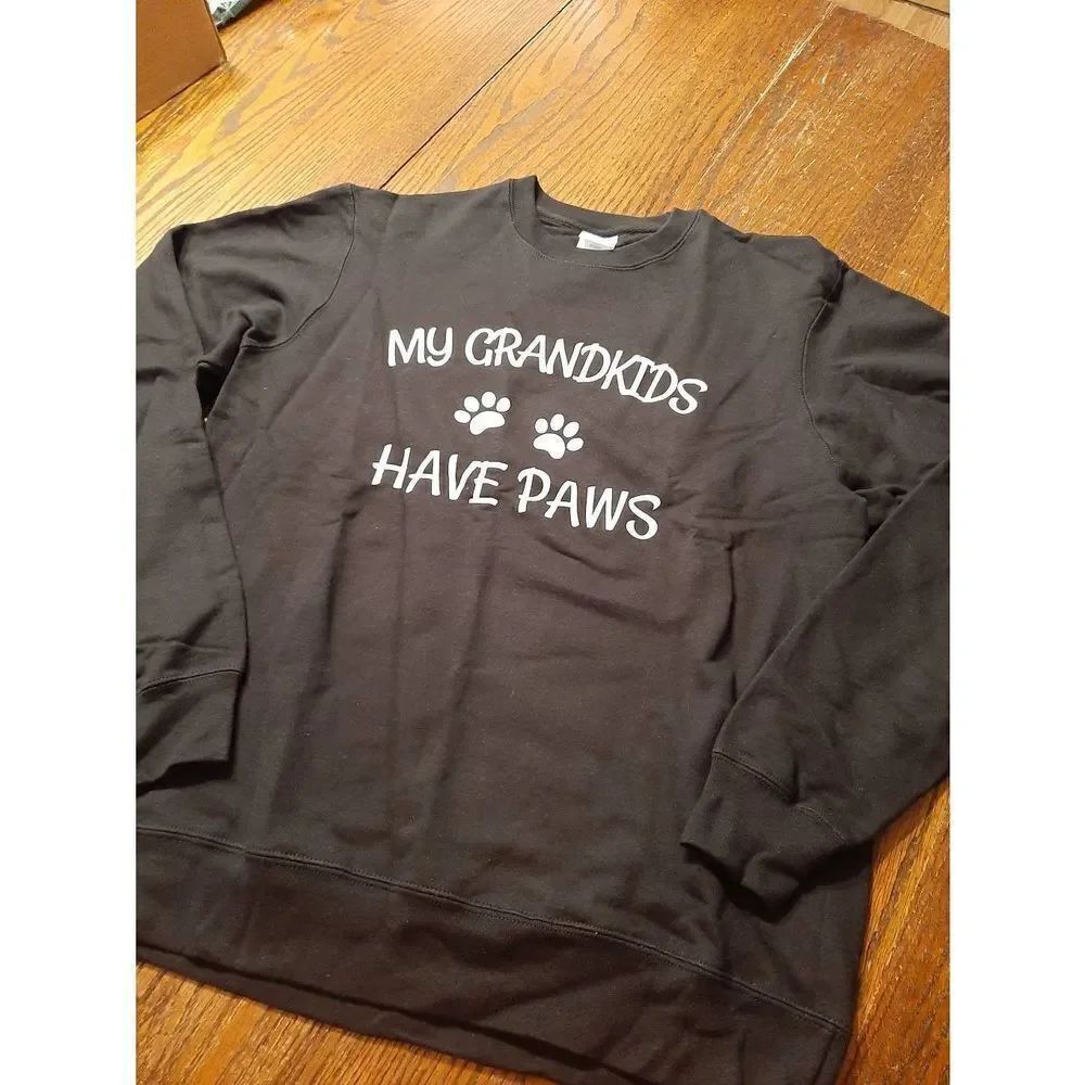 New Medium Grandkids Have Paws Port Company Long Sleeve Pullover Sweatshirt NWT